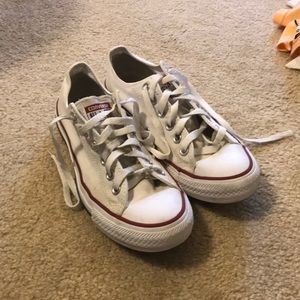 White Converse Chuck Taylor